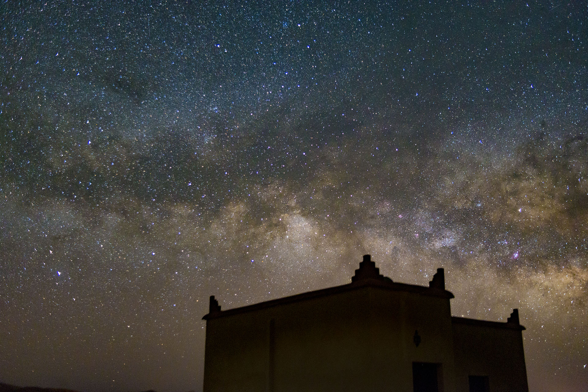 Sobre el Vía Láctea sobre Riad Dar Hassan - foto Ezyê Moleda, todos los derechos reservados
